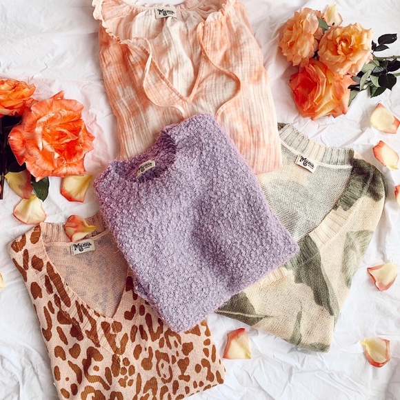 Show Me Your Mumu Cliffside Sweater Pink Leopard - Picture 3 of 4